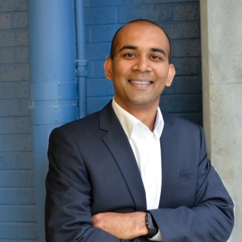 Sabari Headshot bio photo